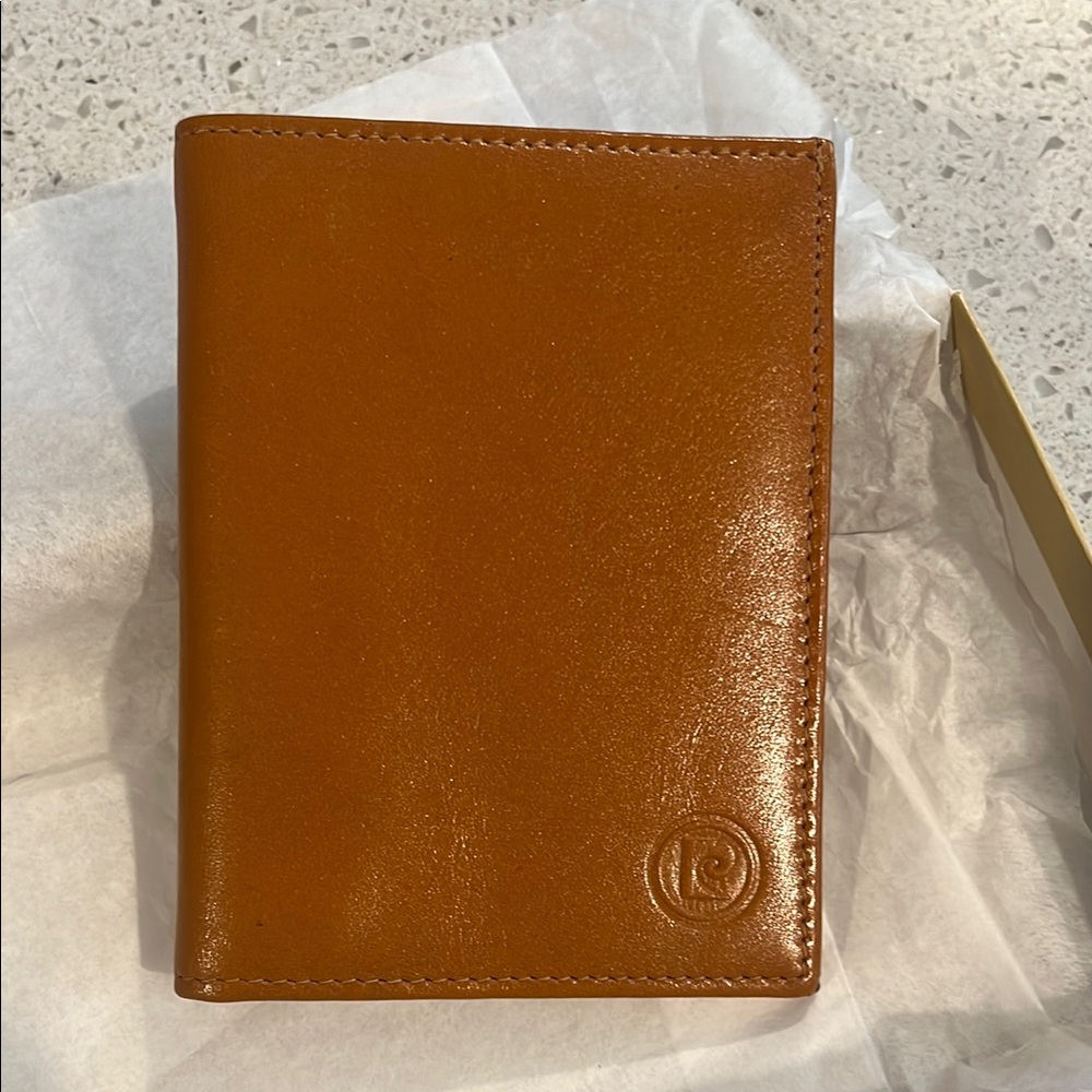 NWOT Vintage Pierre Cardin Tan / Brown Leather Wallet